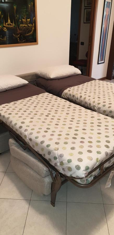 La Casetta Di Grazia E Nino Apartman Buccinasco Kültér fotó